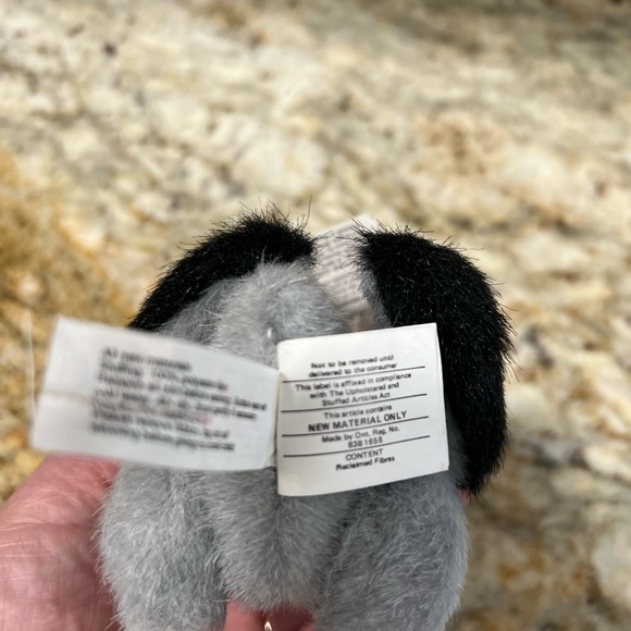 Lucy The Goose From Authentic Muffy VanderBear FARM
FRIENDS Collection - Picture 6 of 9